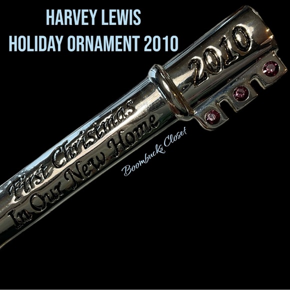 Harvey Lewis Holiday Ornament Our first Home 2010 Silver Key Swarovski ornament - Picture 13 of 15